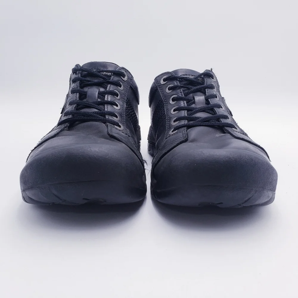 Keen Men's Austin Low Top Hiking Shoe Waterproof Black Leather Size 11.5‎